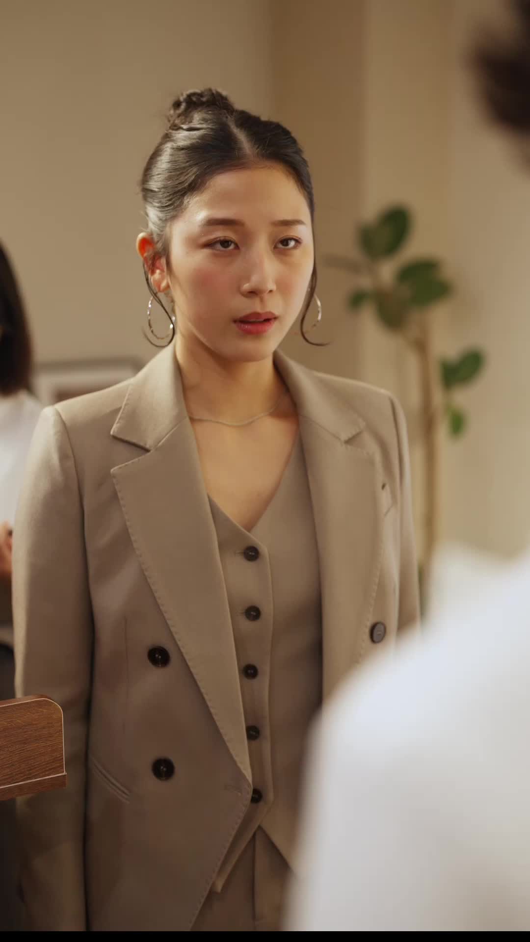Episode 17 - Bodyguard's Contract Bride